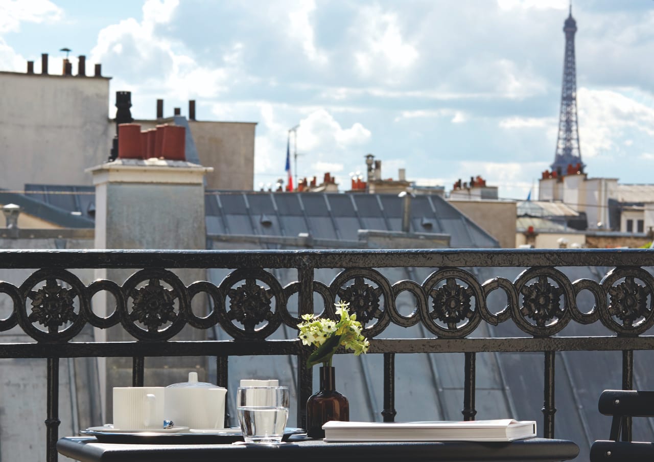 Read Trips: Paris Hotel Le Pavillon des Lettres Is a Book Lover’s Paradise